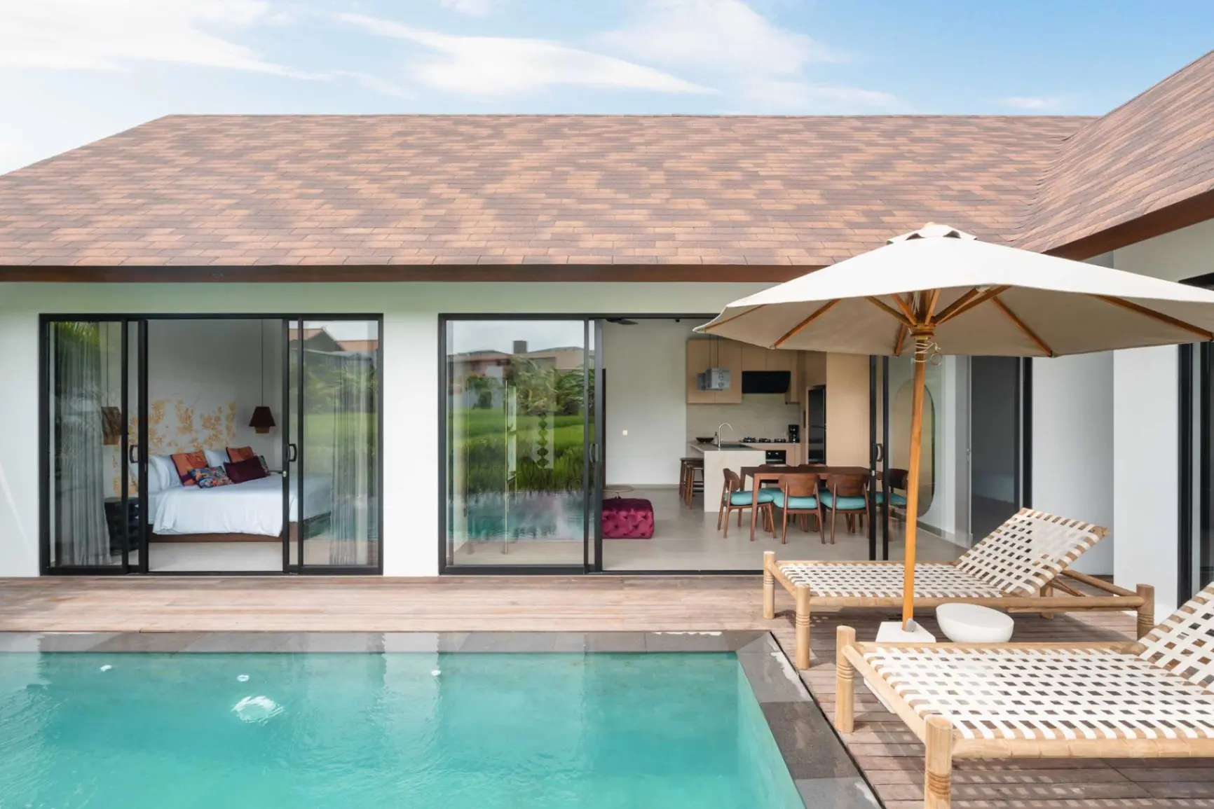 Rocca Bella Villa - Stunning 3BD Pool Villa Canggu w/ Ricefields View, 3-bed villa for rent in Canggu – photo 2 of 15