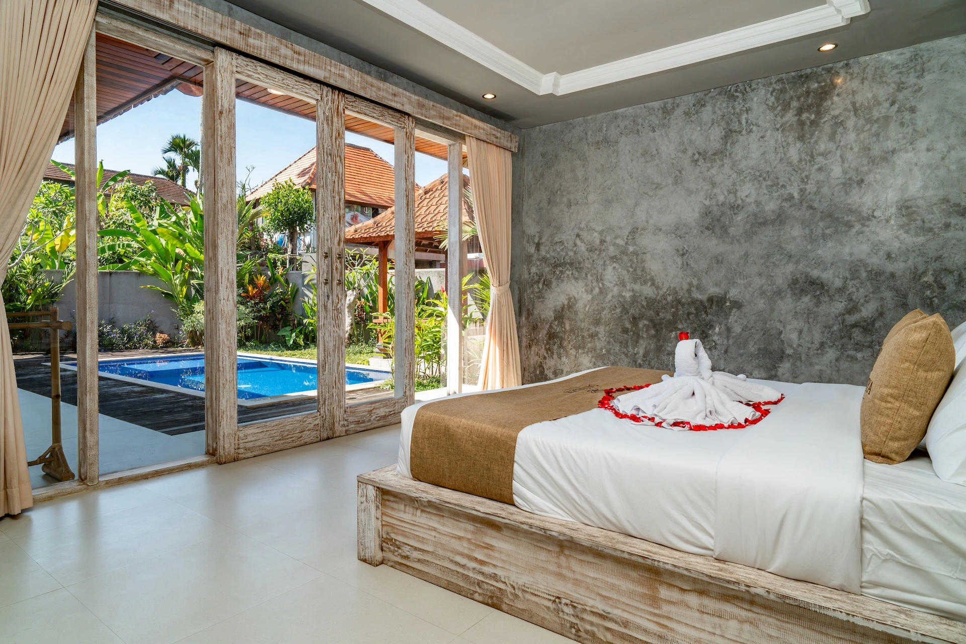 Peaceful 2BR Villa with Private Pool in Ubud (4 kilometers to Central Ubud), 2-bed villa for rent in Ubud – photo 14 of 15