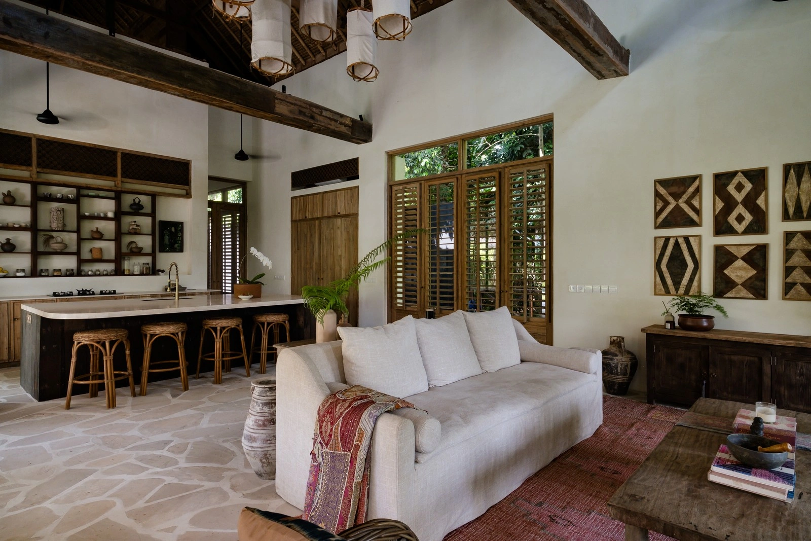 4-Bedroom Eco-Luxury Villa with Private Pool in Kaba Kaba, 4-bed villa for rent in Tabanan – photo 5 of 15