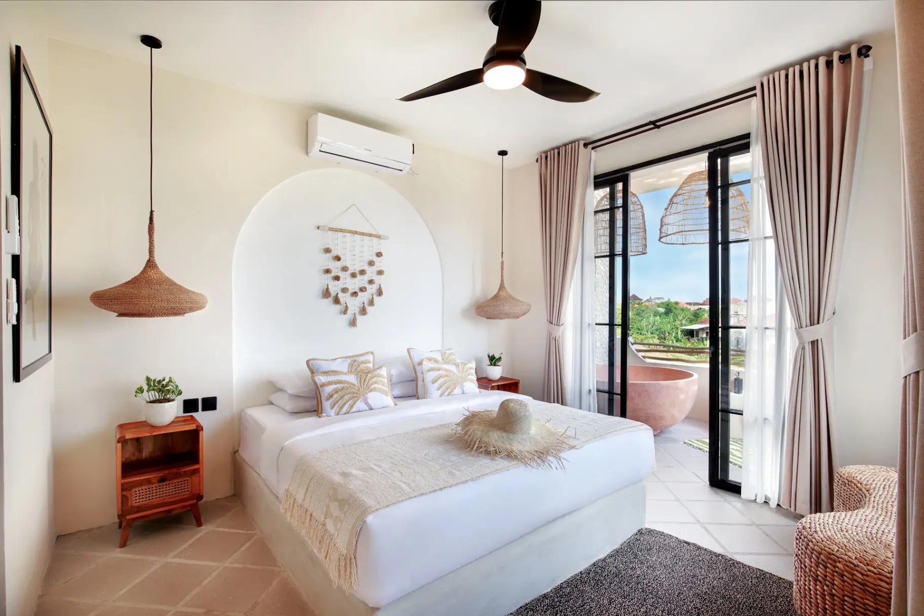 Canggu Ricefield Retreat Private Pool Villa w/staff - 3BR Buduk/Pererenan Border, 3-bed villa for rent in Canggu – photo 3 of 15