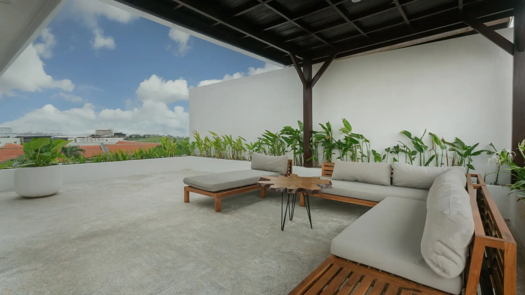 Ombak D3 - 3BR Villa with Pool & Rooftop, Cemagi, 3-bed villa for rent in Canggu – photo 6 of 15