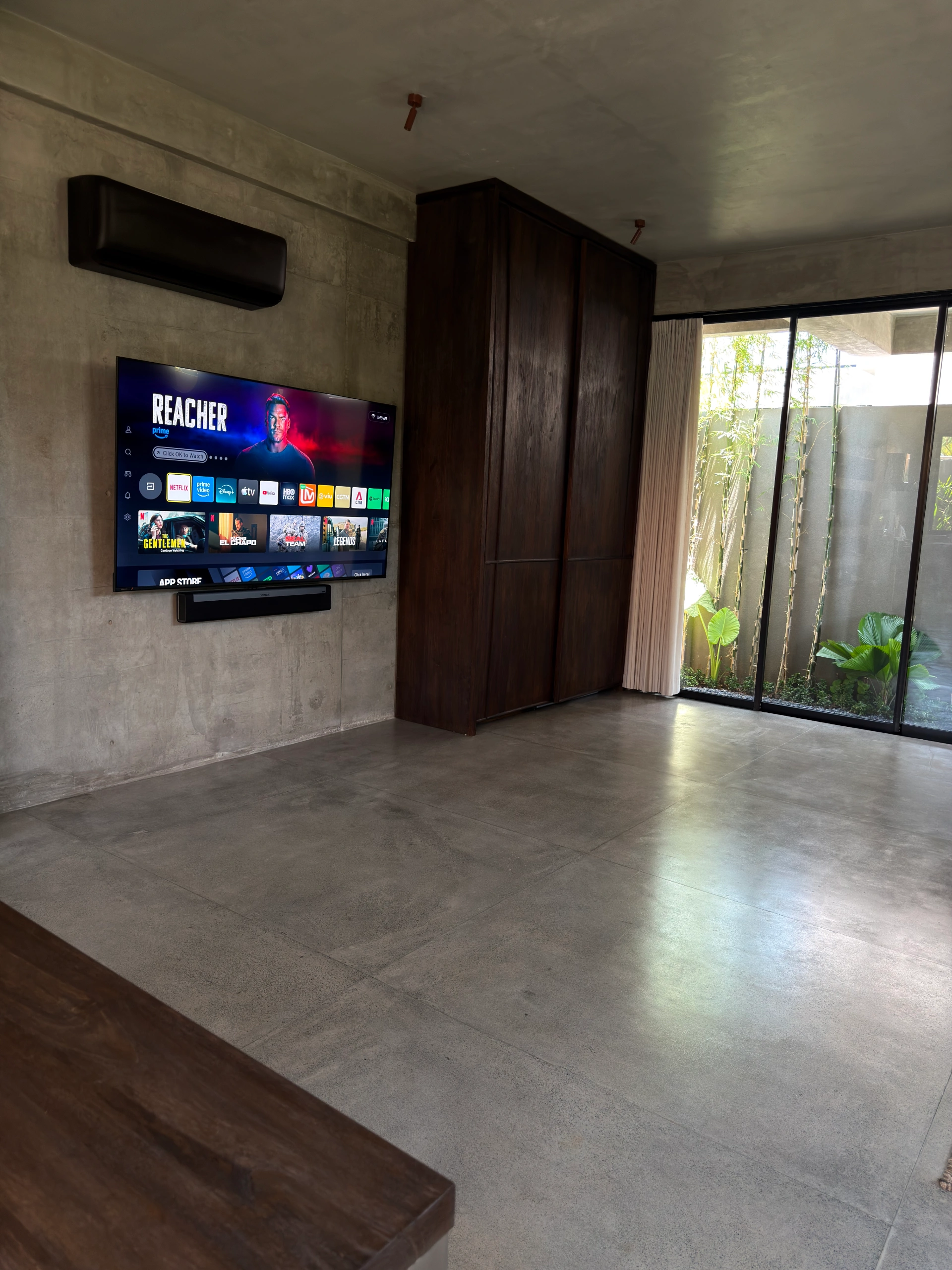 Villa Cualli at Nyang Nyang Cliff, 2-bed villa for rent in Uluwatu – photo 9 of 15