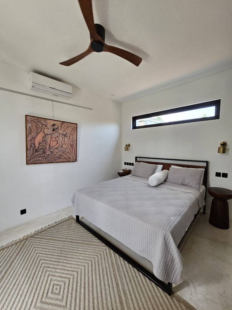 Rental Villa 4-Bedrooms Monthly & Yearly Close to Batu Bolong Beach, Bali, 4-bed villa for rent in Canggu – photo 7 of 15