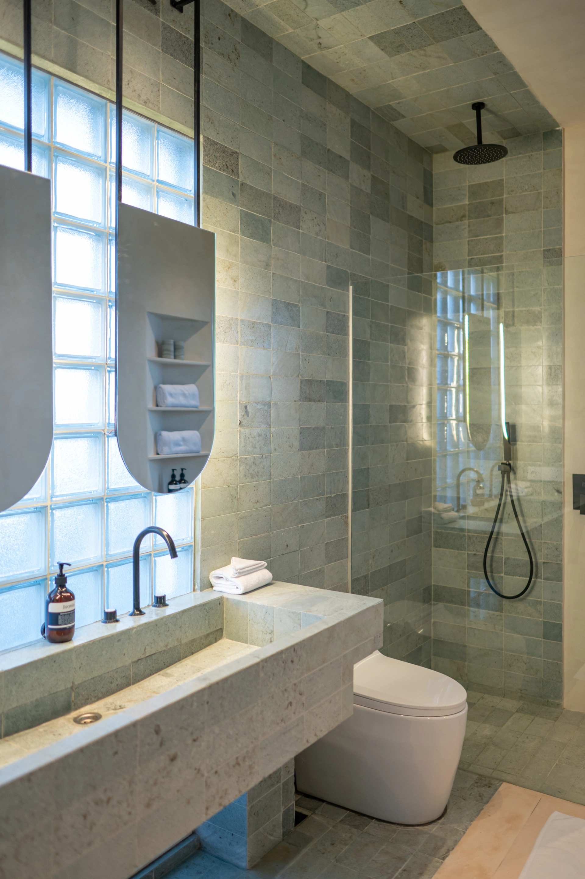 Aesthetic 1BR Villa in Padonan, Canggu - 2 Units Available, 1-bed villa for rent in Canggu – photo 11 of 12