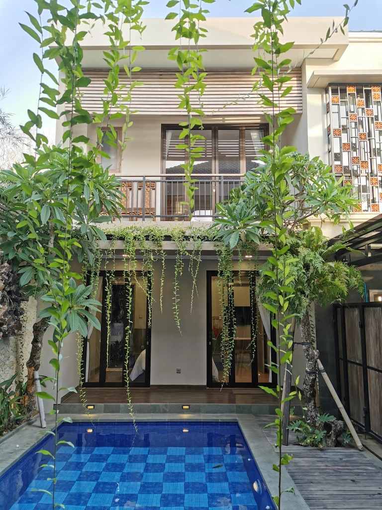 2 Villas with 6 BR - Taman Mumbul Nusa Dua, 6-bed villa for rent in Nusa Dua – photo 3 of 15