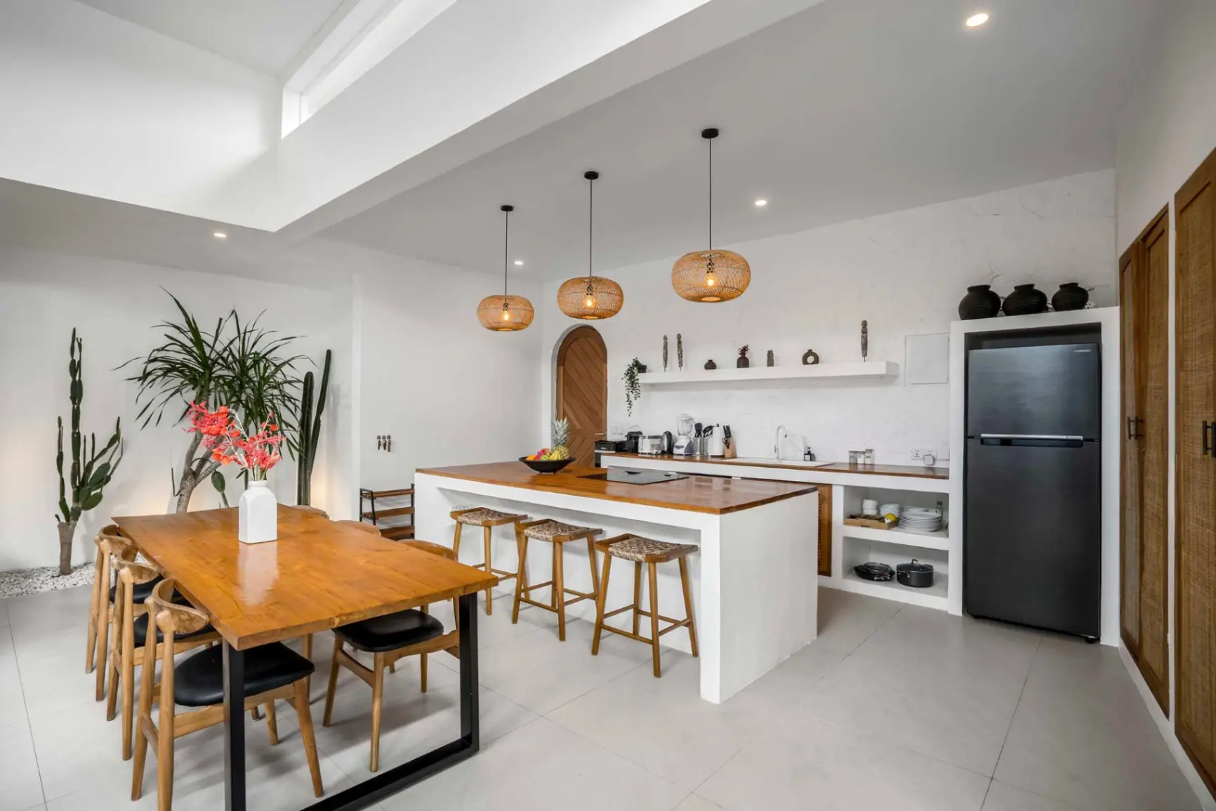 Villa Barsa - Luxury 3BR Villa close to Bingin Beach, 3-bed villa for rent in Uluwatu – photo 5 of 15