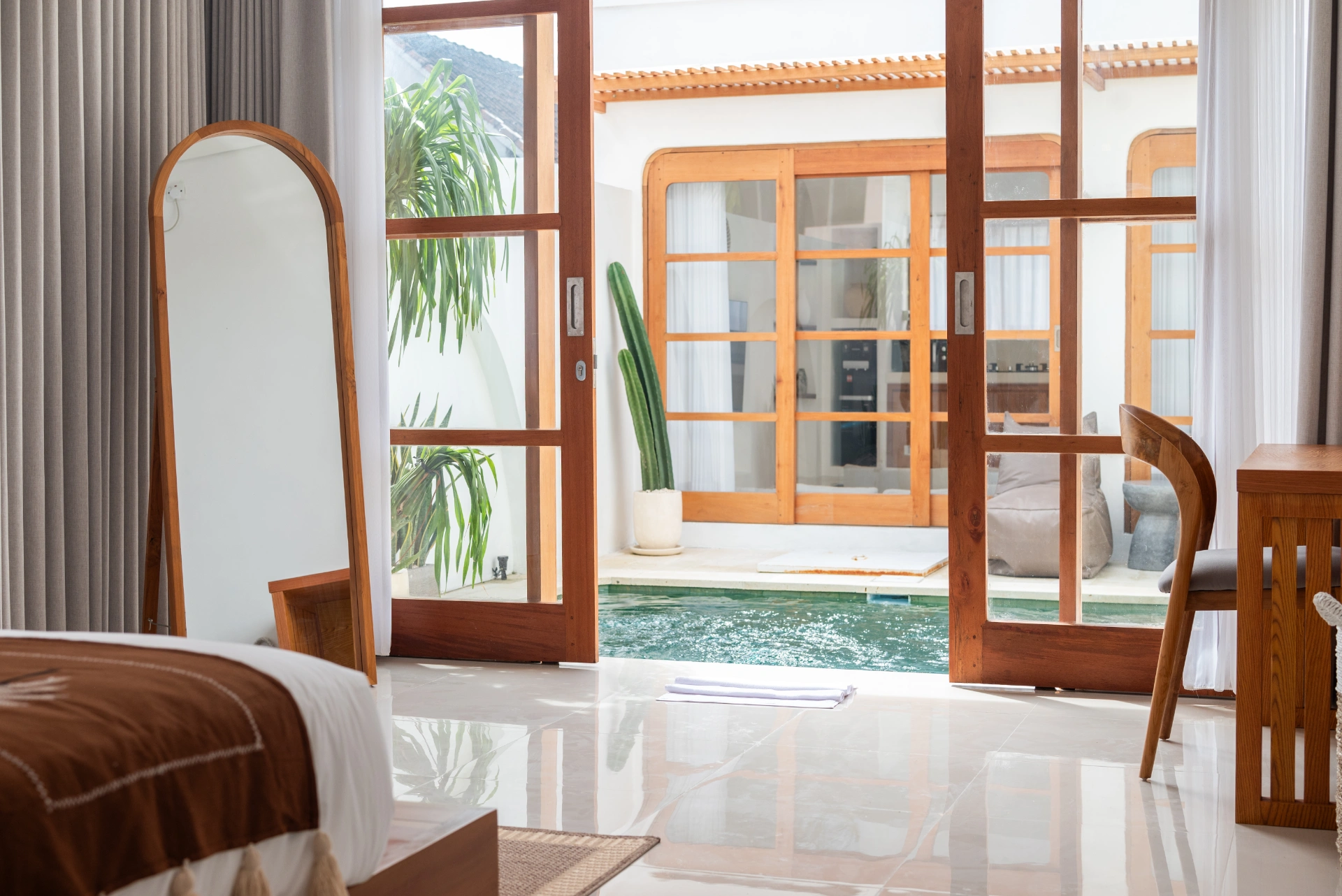 Chic 2BR Villa – Long Term Deal (40m) – Sunken Tv Lounge + Pool in, 2-bed villa for rent in Pererenan – photo 12 of 15
