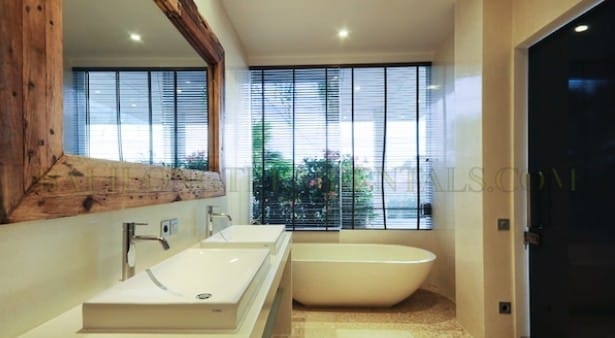 Villa For Rent 5 Bed In Canggu,Badung Bali, 5-bed villa for rent in Canggu – photo 14 of 15