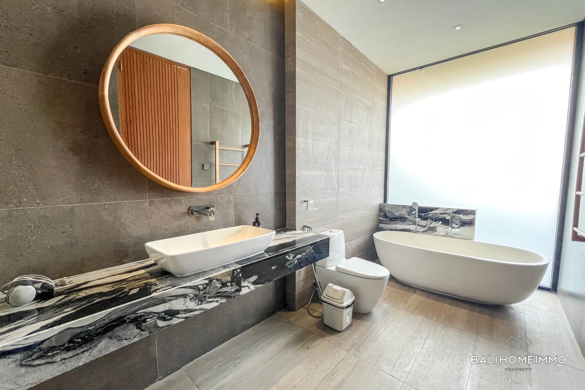 Stunning 3 Bedrooms Villa for Sale & Rent near Balangan Beach, 3-bed villa for rent in Uluwatu – photo 10 of 12