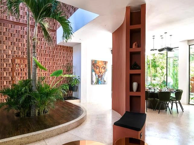 Tropical 4BR Villa with Sauna in Pererenan, 4-bed villa for rent in Pererenan – photo 4 of 15