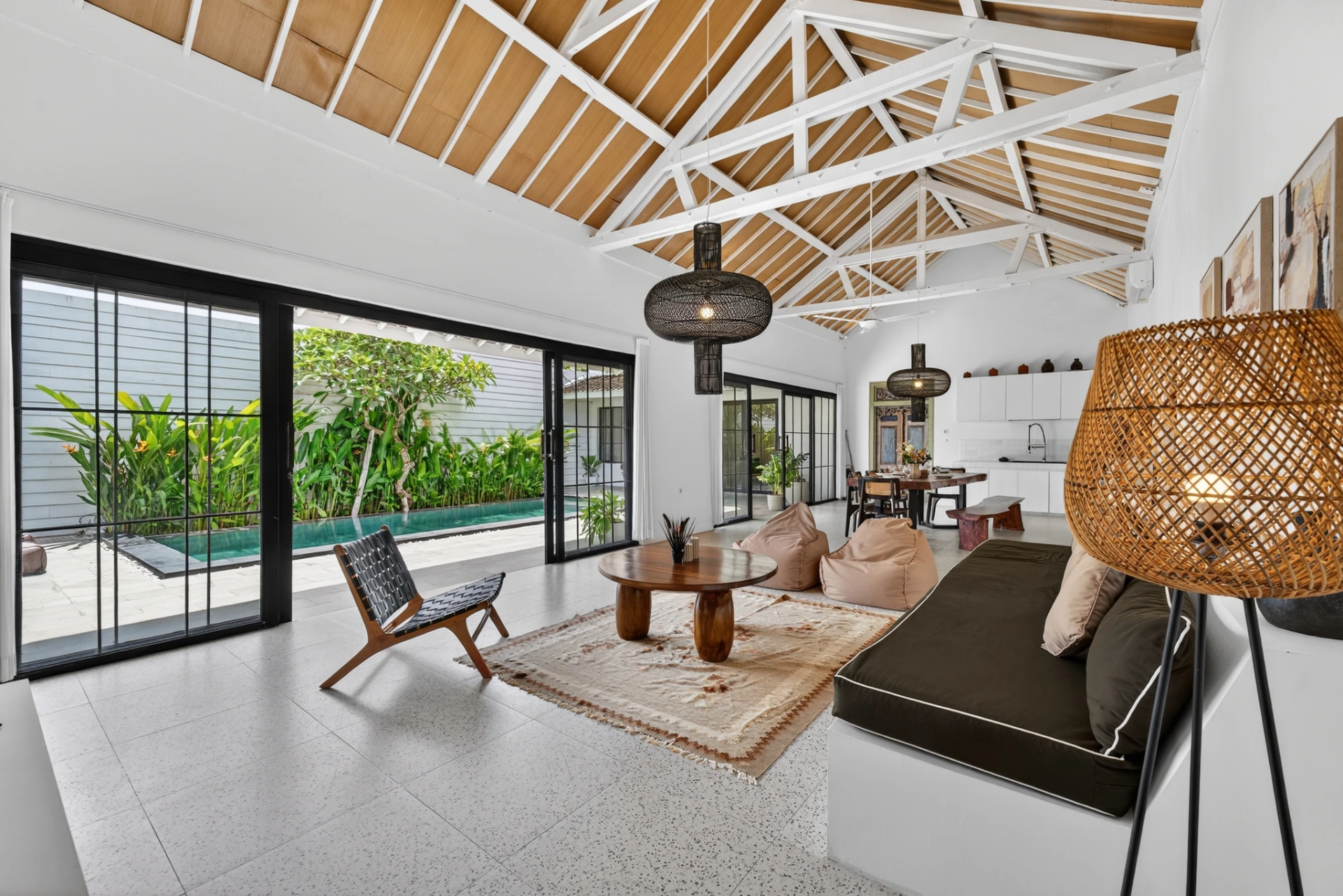 Villa Margarita – 4BR Tropical Retreat in Canggu, 4-bed villa for rent in Canggu – photo 15 of 15