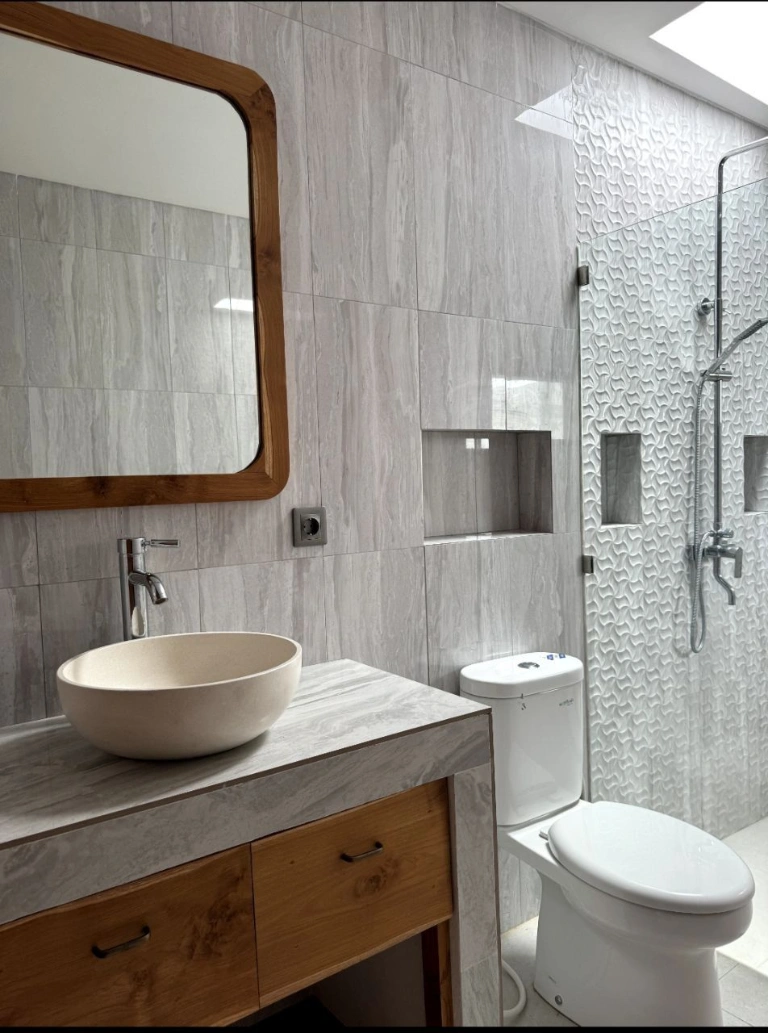 Cozy 2-Bedroom Villa for Rent in seseh, Canggu available 2 min gym omni, 2-bed villa for rent in Seseh – photo 10 of 12