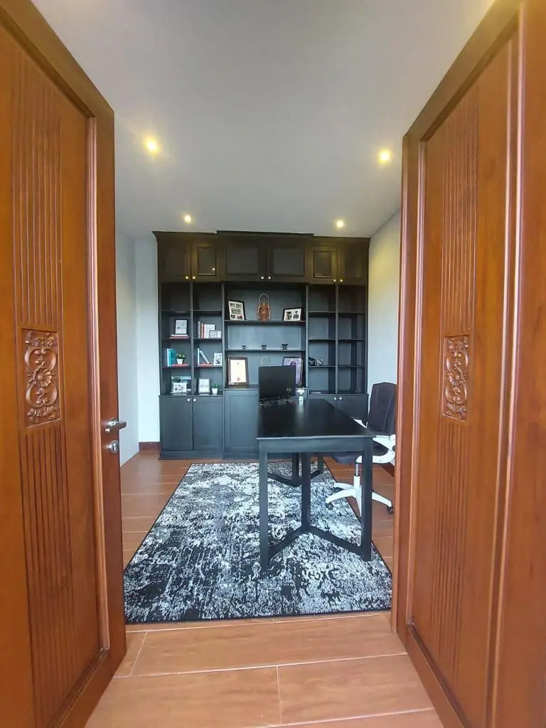 Modern 3BR Villa w/ Rooftop Bar, Home Gym, and Office, 4-bed villa for rent in Canggu – photo 8 of 10