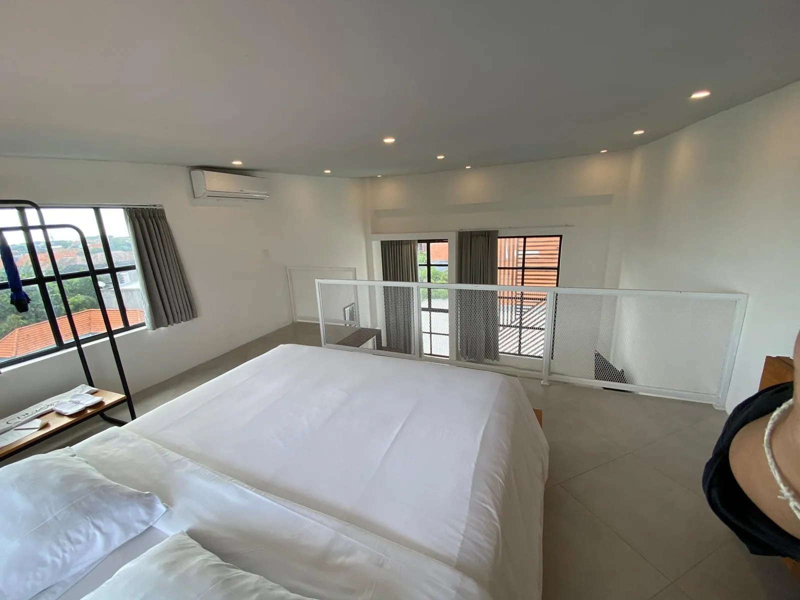 Tropicana Loft – Corner Loft Apartment with 360° Views in Canggu, 1-bed villa for rent in Canggu – photo 3 of 15
