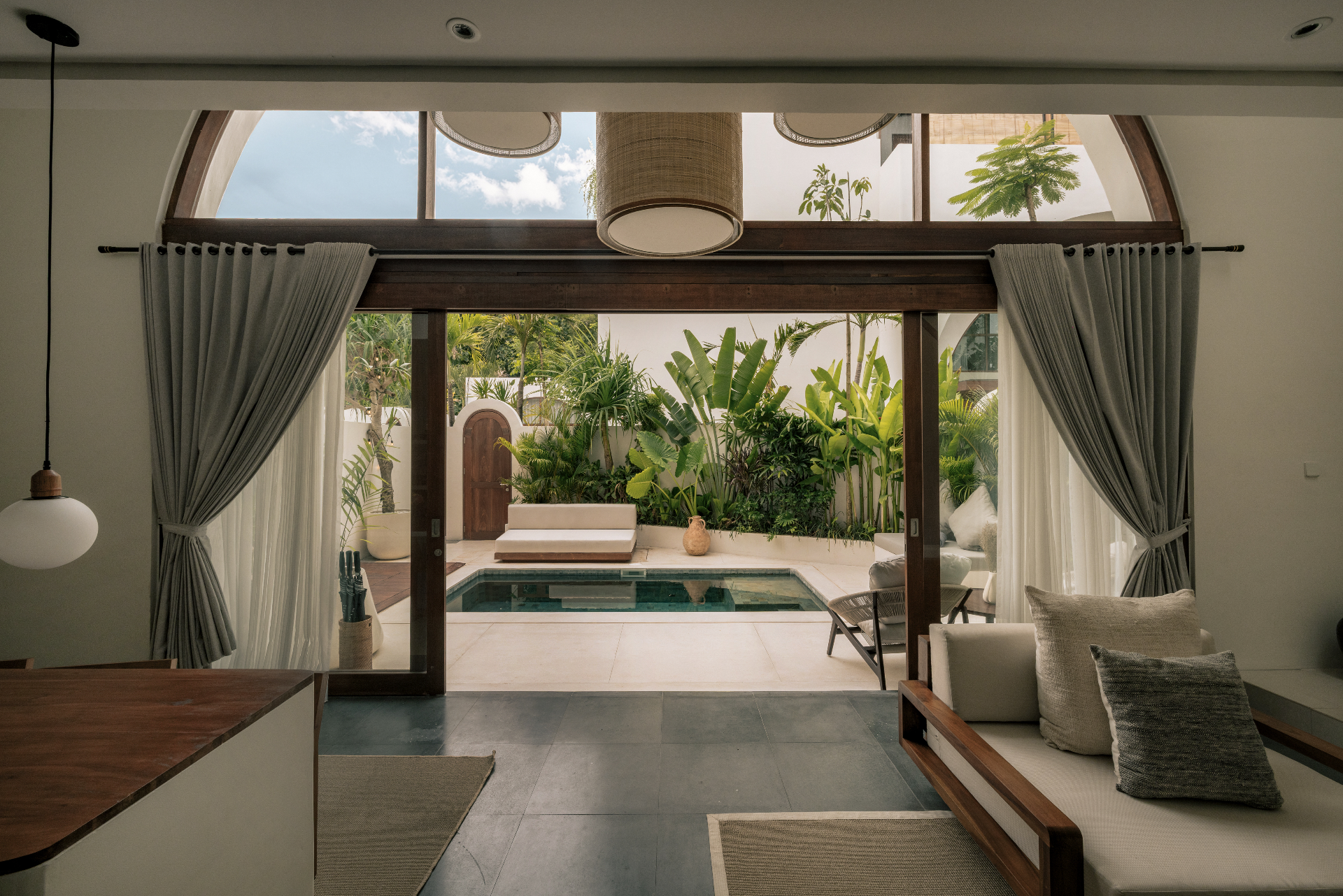 3-Bedroom Private Villas in Bingin, Uluwatu, 3-bed villa for rent in Uluwatu – photo 2 of 10