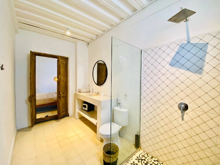 3 Bedroom Villa Full Furnished in Canggu Batu Bolong, 3-bed villa for rent in Canggu – photo 9 of 15