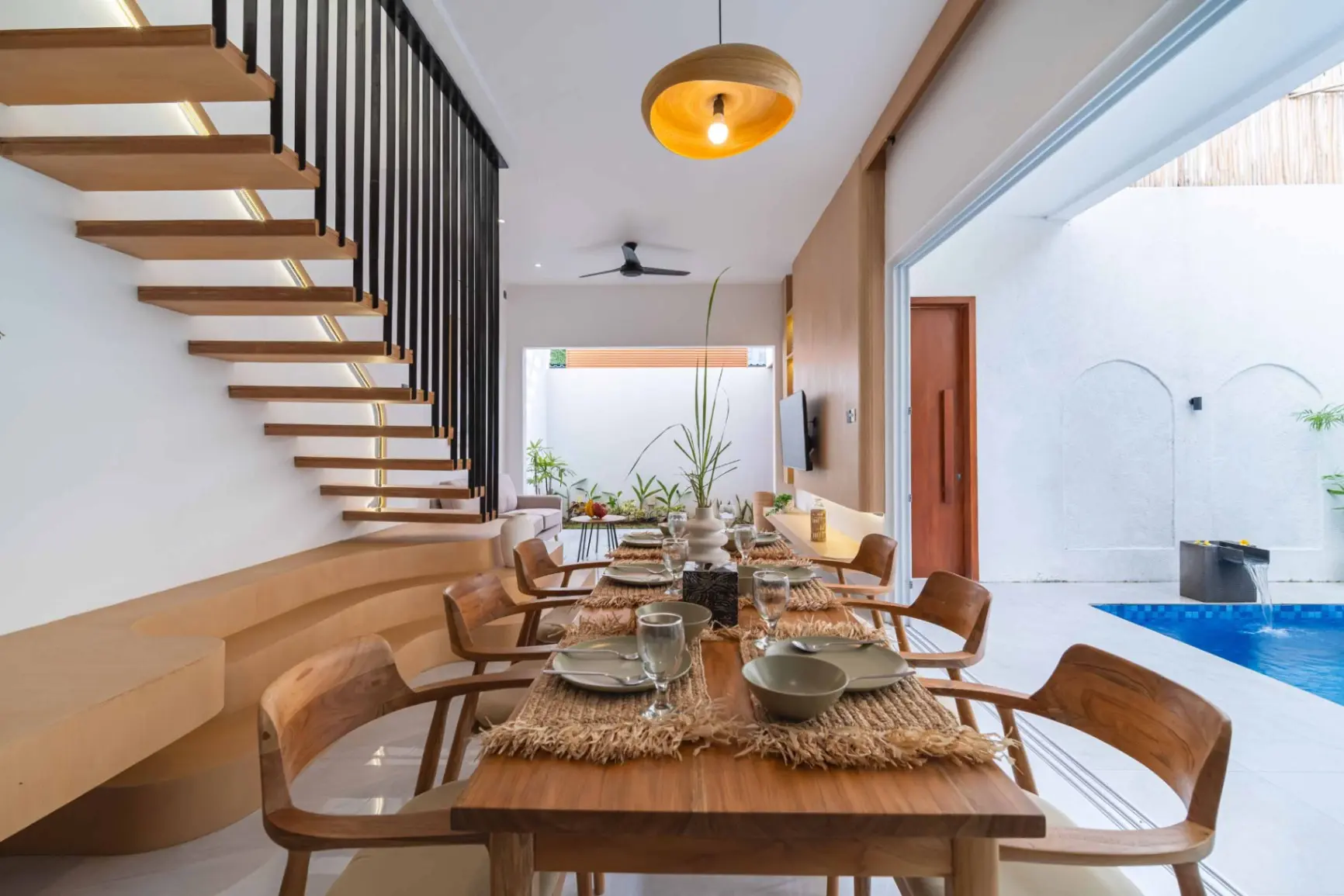 New LUXURY 3 Bedroom Modern Villa in Jimbaran Uluwatu, 3-bed villa for rent in Uluwatu – photo 4 of 15