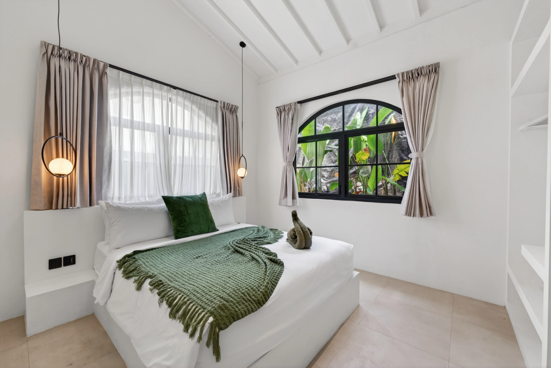 Villa Ladam: Cozy 2BR W/Private Pool in Berawa, 2-bed villa for rent in Canggu – photo 5 of 15