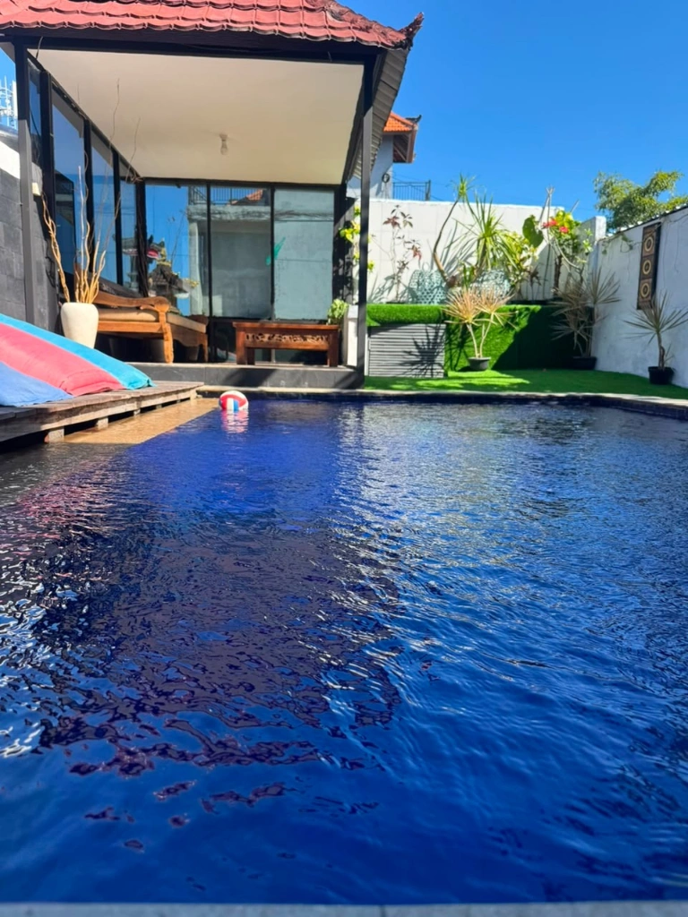 Premium 3-Bedroom Private Villa Near Melasti & Pandawa Beach, 3-bed villa for rent in Uluwatu – photo 7 of 10