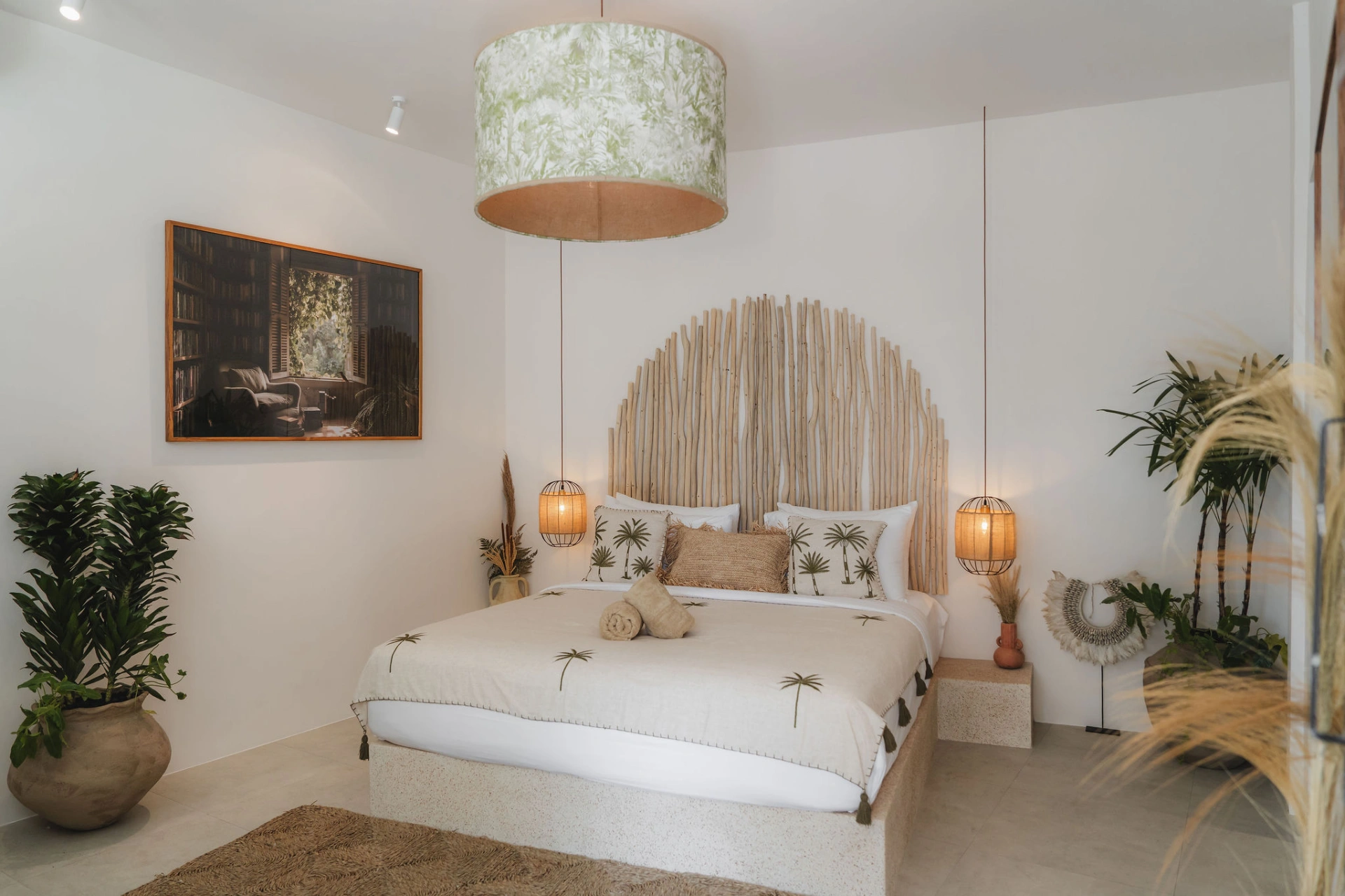 Luxury Tropical Private Pool Retreat in Berawa | Singgah Sarang, 2-bed villa for rent in Canggu – photo 5 of 15