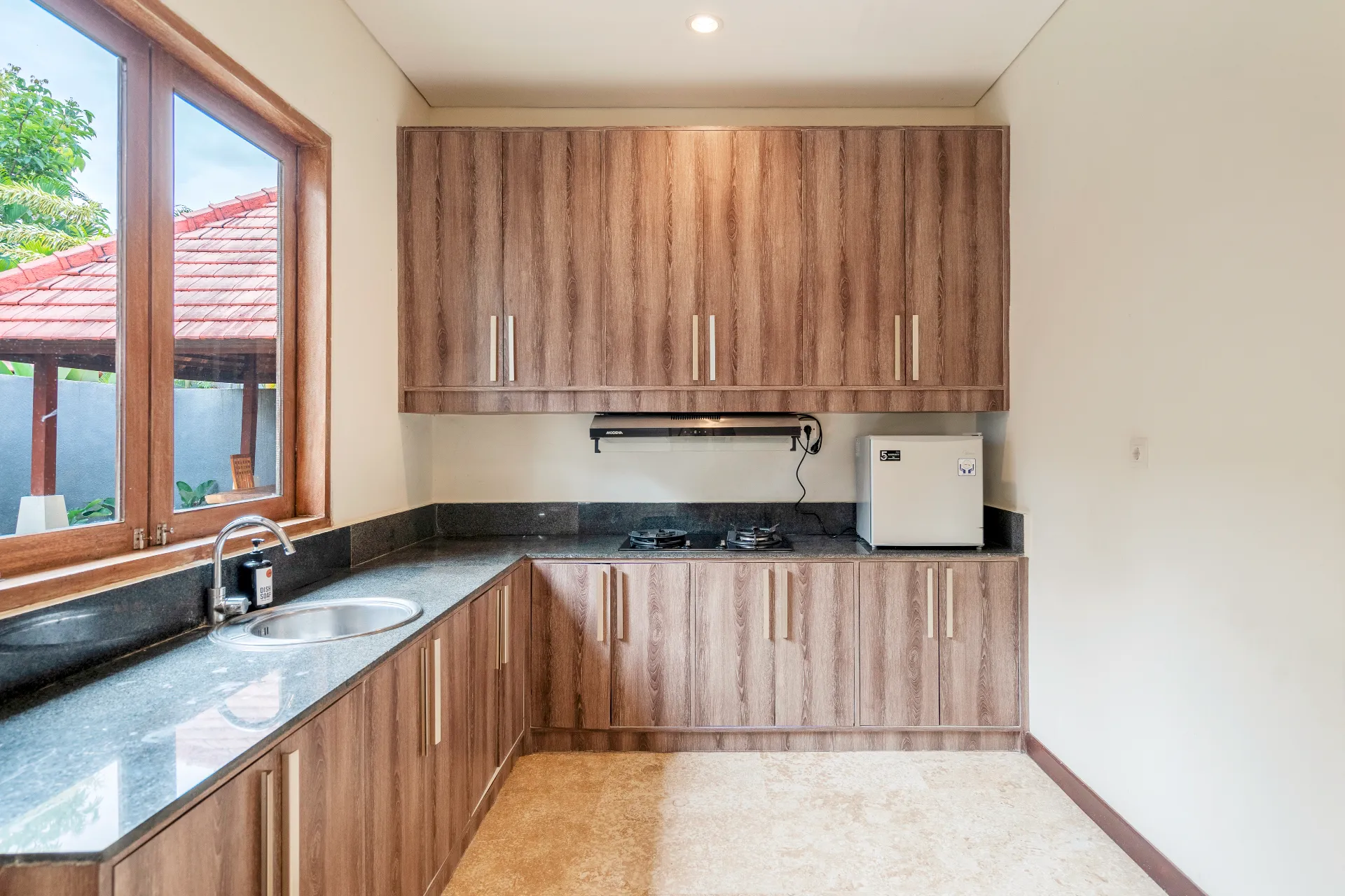 Kings Villas Sanur - 3 Bedroom Pool Villa, 3-bed villa for rent in Sanur – photo 12 of 15