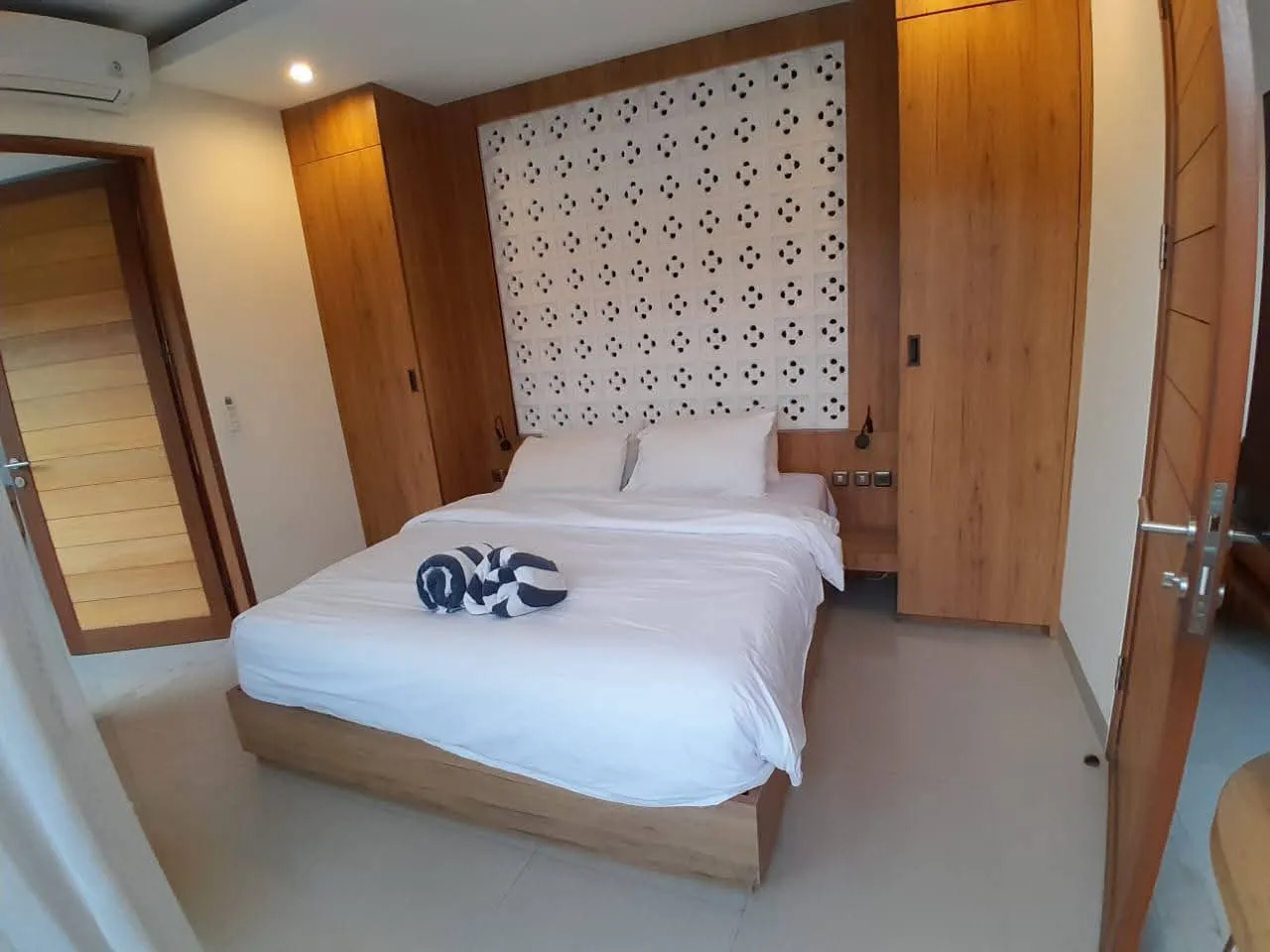 1 Bedroom Villa in Berawa, Idr 18 Mill/month, 1-bed villa for rent in Canggu – photo 3 of 4