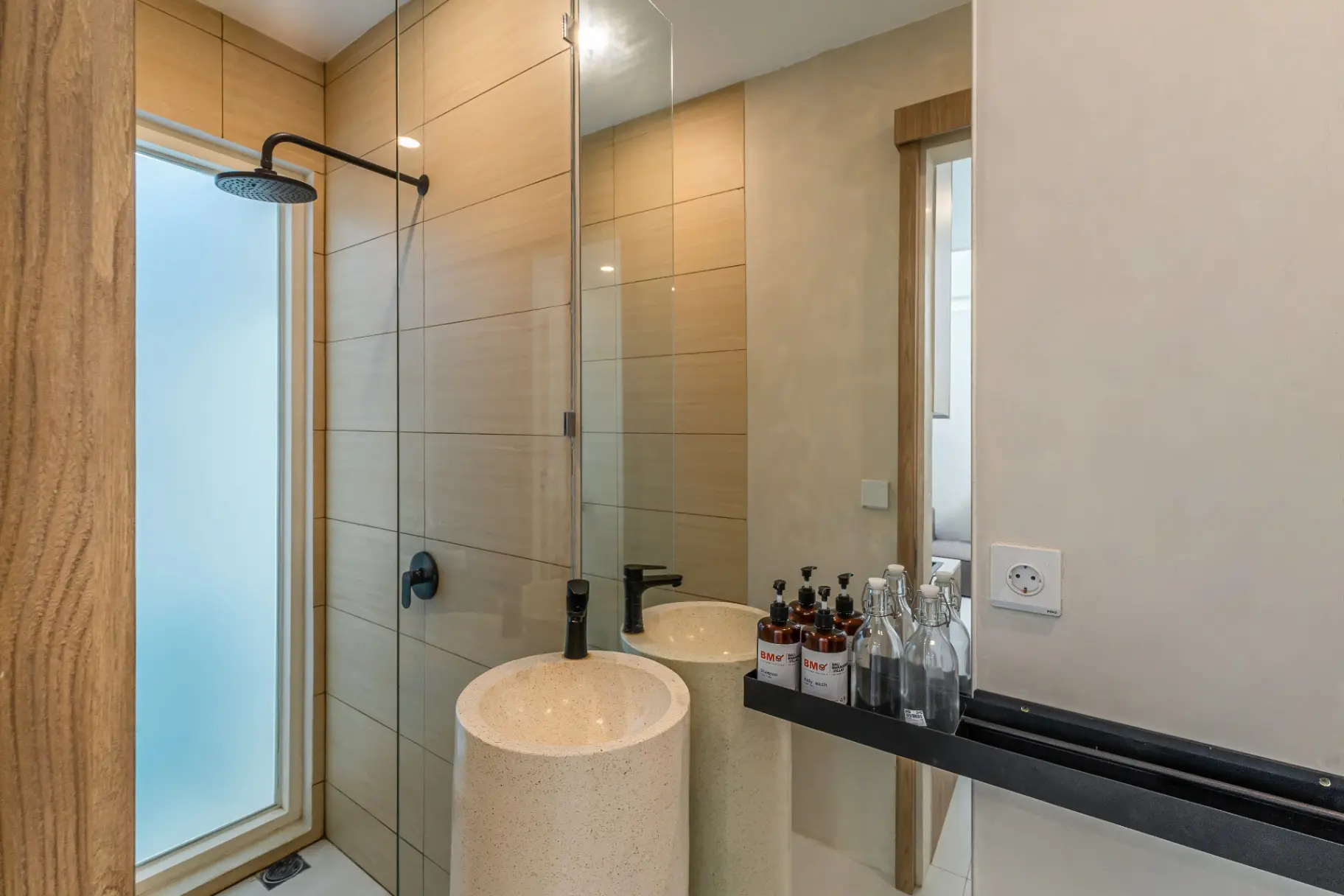 Villa Bingin 13 - Sleek 1BR Retreat w/ Plunge Pool in Bingin, 1-bed villa for rent in Uluwatu – photo 10 of 15