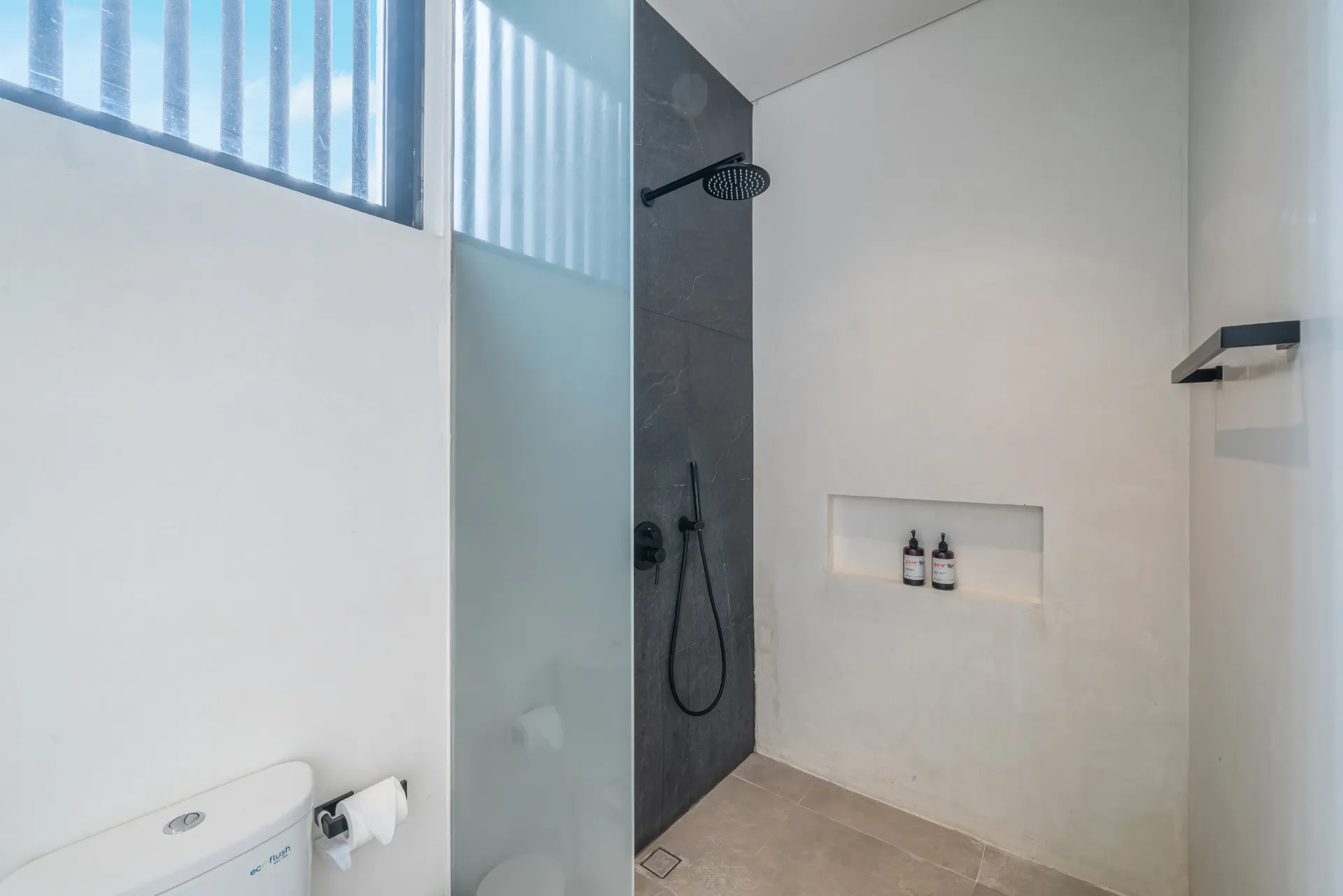 Villa Kiyoji – Upscale 3BR Pool Hideaway in Umalas, 3-bed villa for rent in Canggu – photo 11 of 15