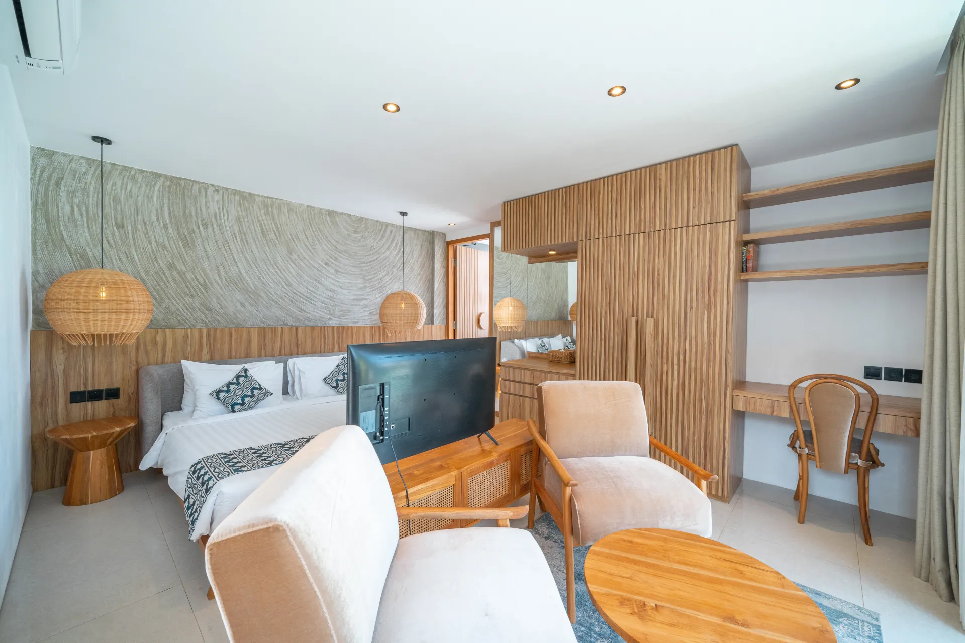 Villa Arunika - Stylish tropical 2BR Villa close to Nyanyi beach, 2-bed villa for rent in Tabanan – photo 14 of 15
