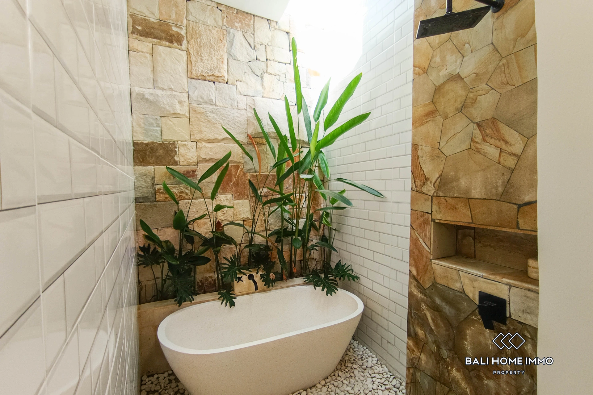 Cozy Mediterranean 2-bedroom Villa for Rent in Ungasan, 2-bed villa for rent in Uluwatu – photo 9 of 10
