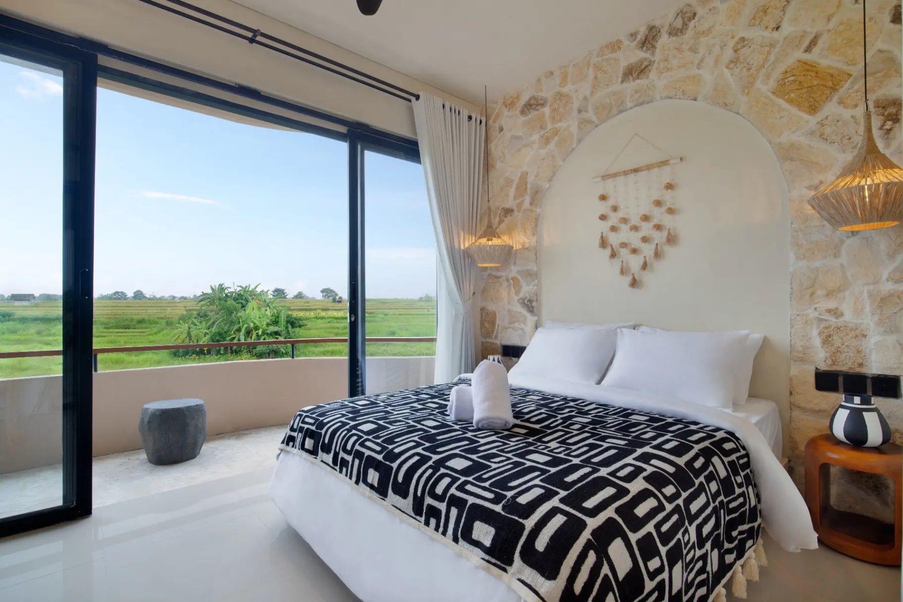 Villa Ayoun Canggu 3BR Luxury Tumbak Bayuh Nth Pererenan w/stunning pool & view, 3-bed villa for rent in Pererenan – photo 12 of 15