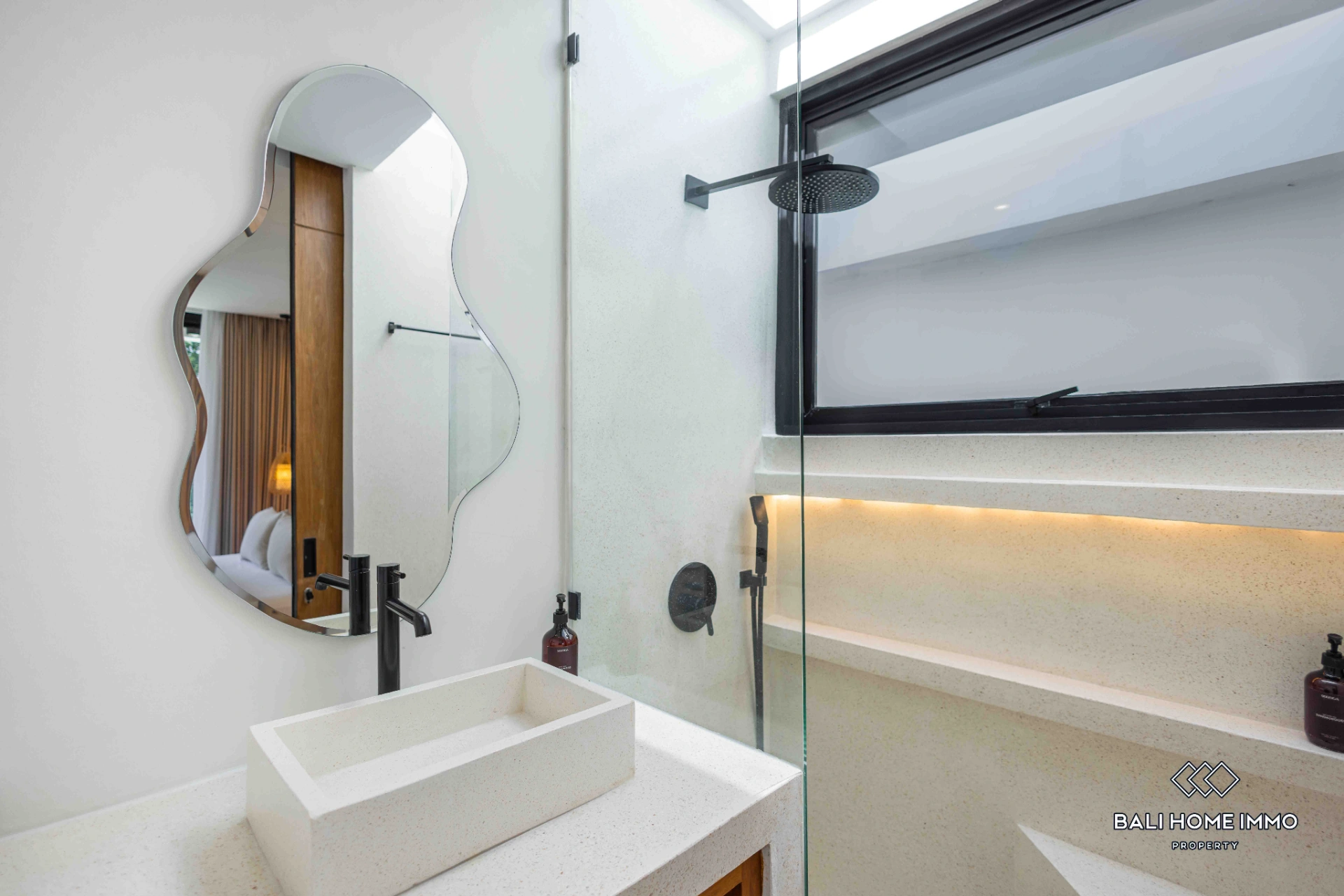 Peaceful 2 Bedrooms Villa for Rental 5 Mins to Nyang Nyang, 2-bed villa for rent in Uluwatu – photo 9 of 10
