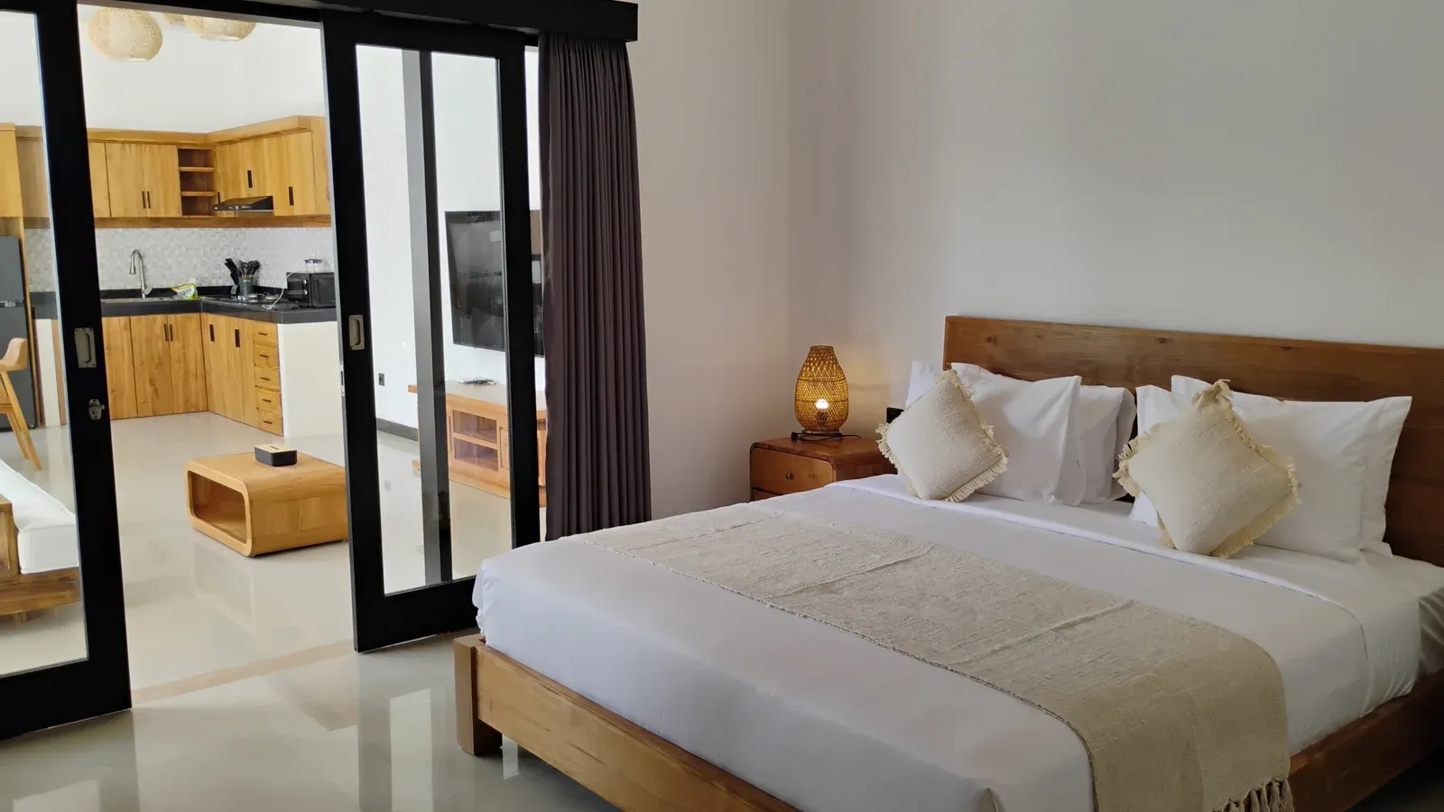 Newly Build! Big Garden – 2 Bedrooms Villa for Monthly Rent in Berawa, 2-bed villa for rent in Canggu – photo 12 of 15