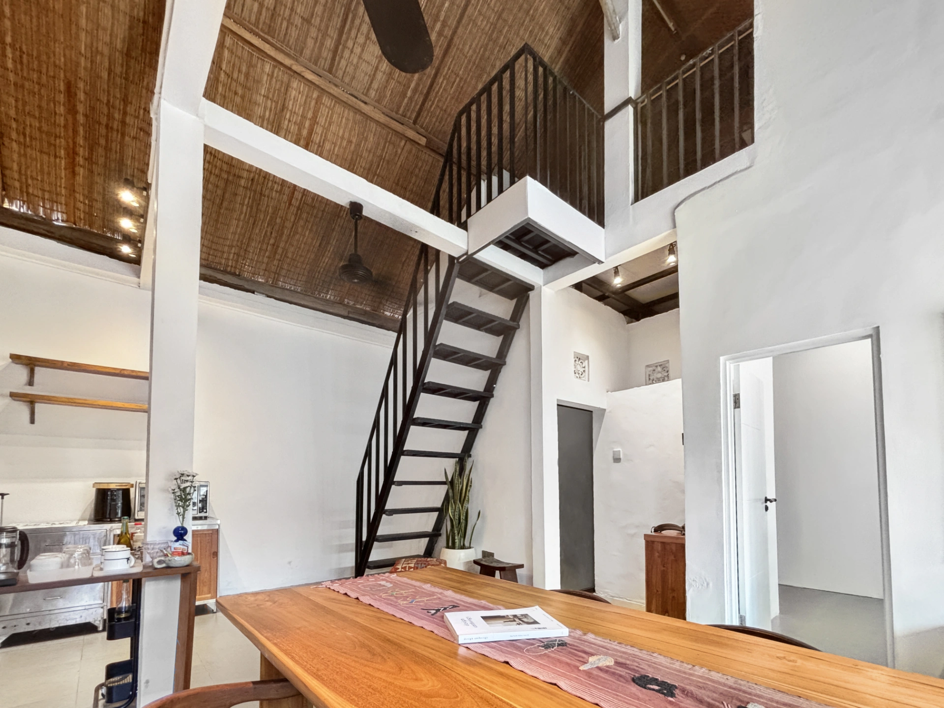 Character-filled Home in the Heart of Berawa, Canggu, 1-bed villa for rent in Canggu – photo 8 of 12