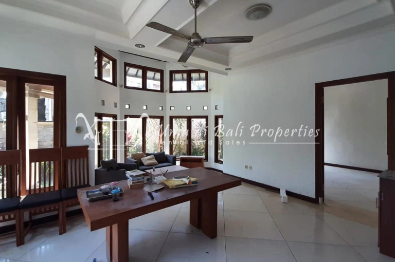 3BR Villa for Rent at Kerobokan, Bali, 3-bed villa for rent in Canggu – photo 6 of 13