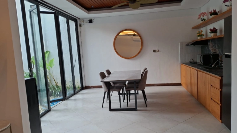 Modern Tropical 2 Bedroom Villa Babakan, Central Canggu (next to Pererenan), 2-bed villa for rent in Canggu – photo 10 of 10