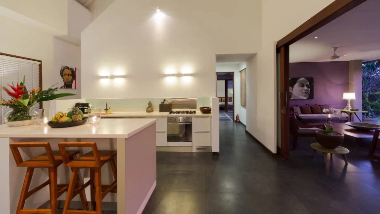 Villa For Rent 3 Bed In Babakan,Badung Bali, 3-bed villa for rent in Canggu – photo 14 of 15