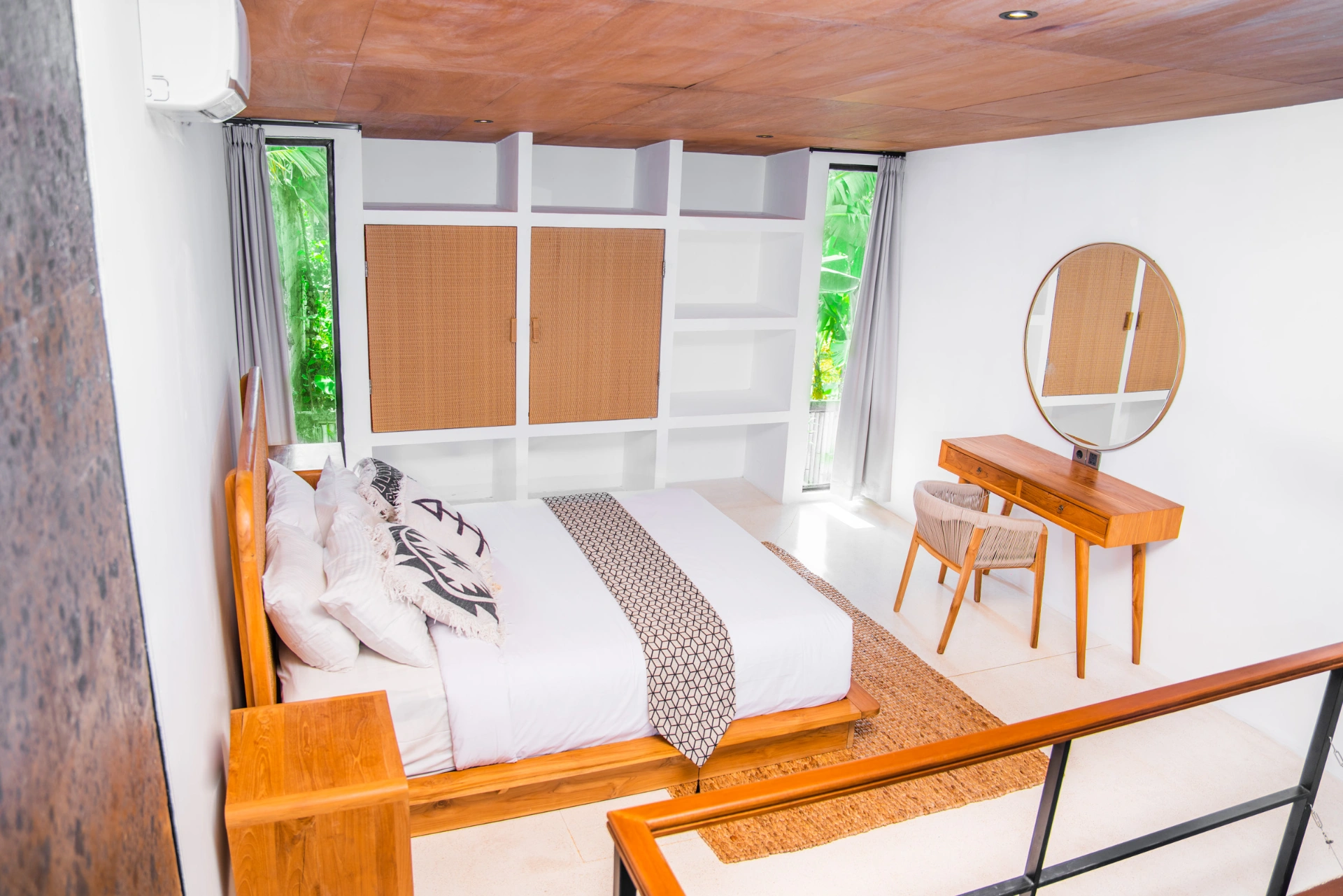 Modern loft in the style of minimalism, 1-bed villa for rent in Canggu – photo 3 of 10