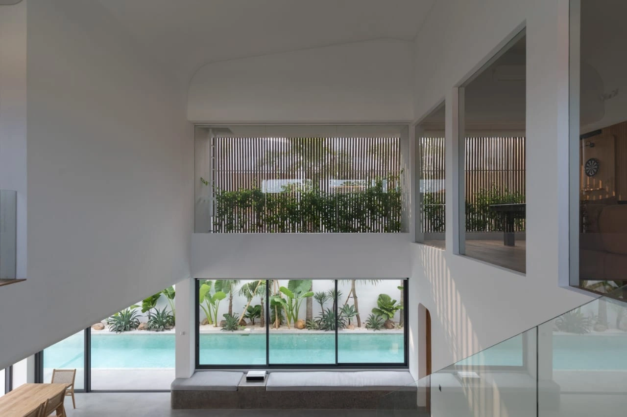 Villa For Rent 5 Bed In Berawa,Tibubeneng Bali, 5-bed villa for rent in Canggu – photo 11 of 15