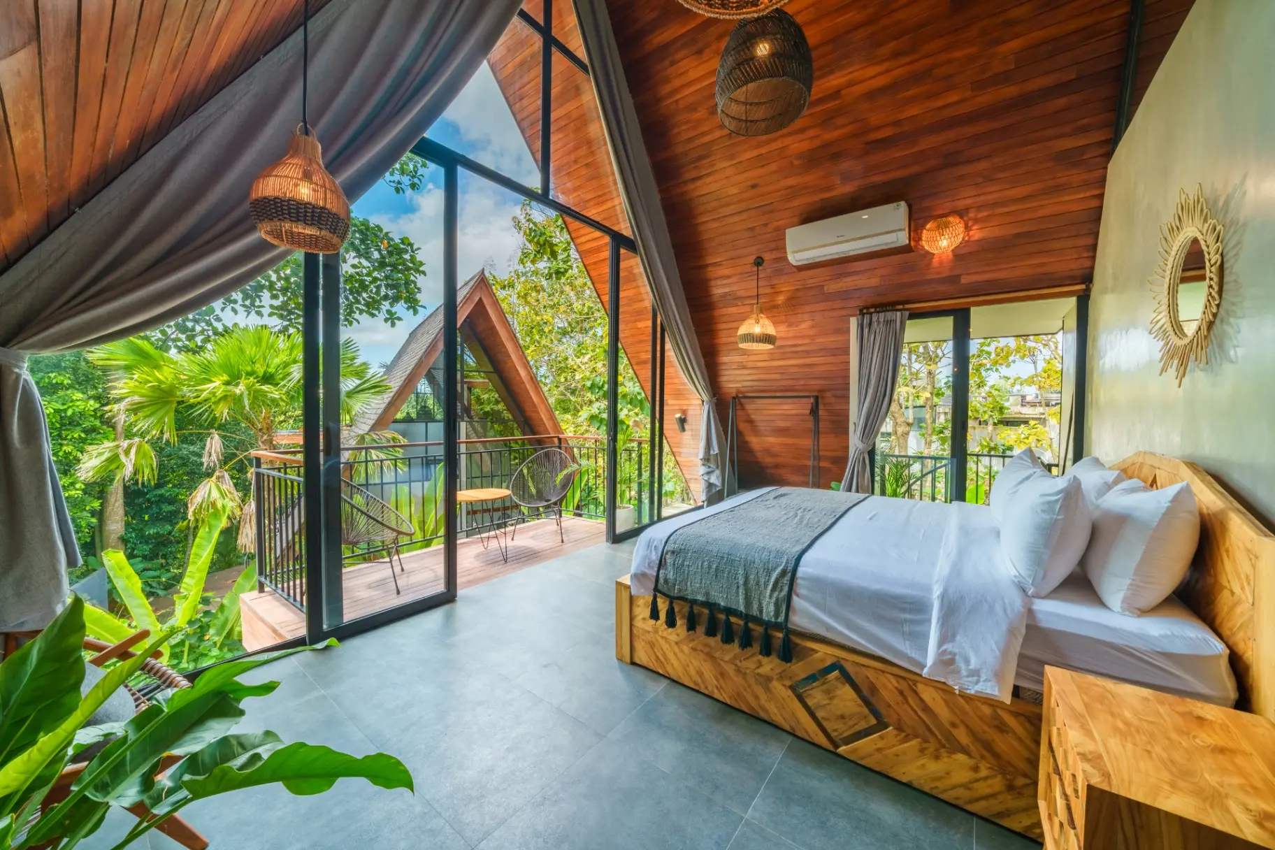 Villa Kirana - Designer 2-bedroom Villa w/ pool in Pererenan, 2-bed villa for rent in Pererenan – photo 12 of 15
