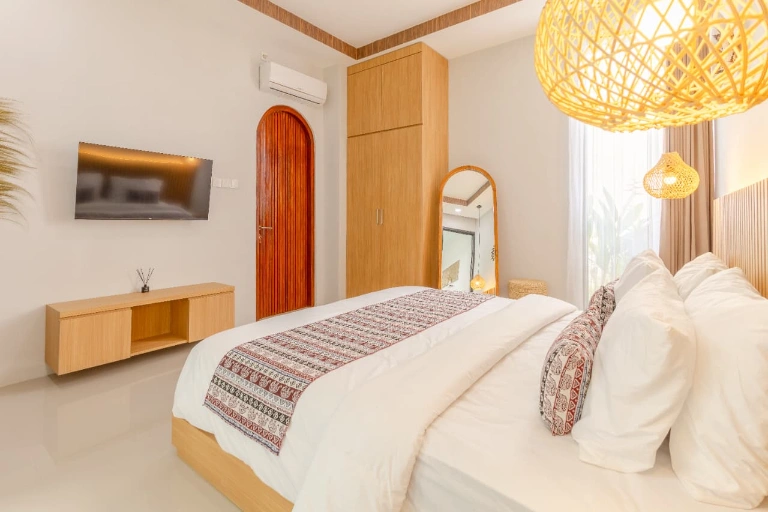 Brand New 3 Bedroom Villa in Tumbak Bayuh, 3-bed villa for rent in Canggu – photo 5 of 15