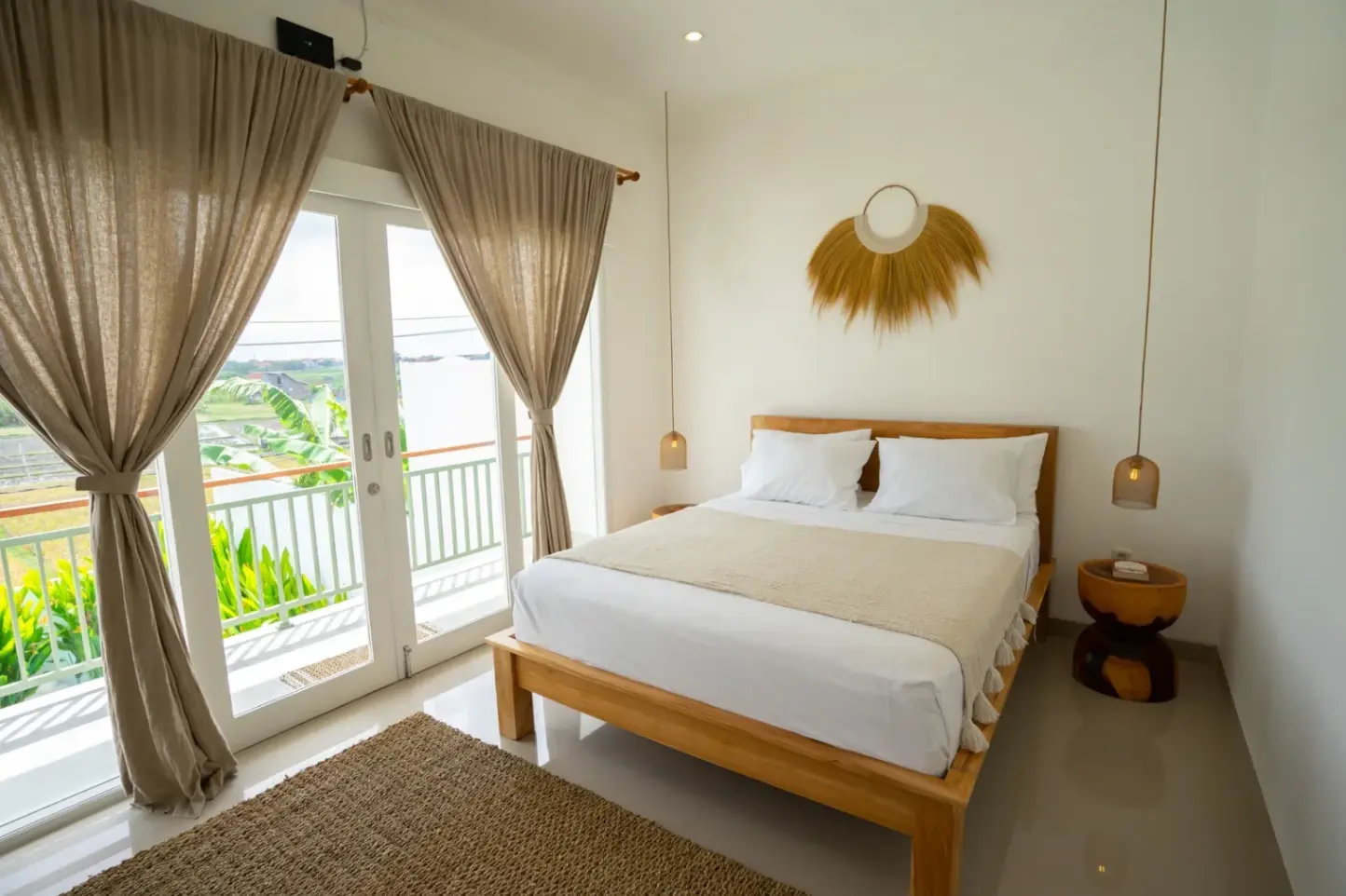 3 Bedroom Villa Monthly Rent in Kerobokan, 3-bed villa for rent in North Bali – photo 5 of 15