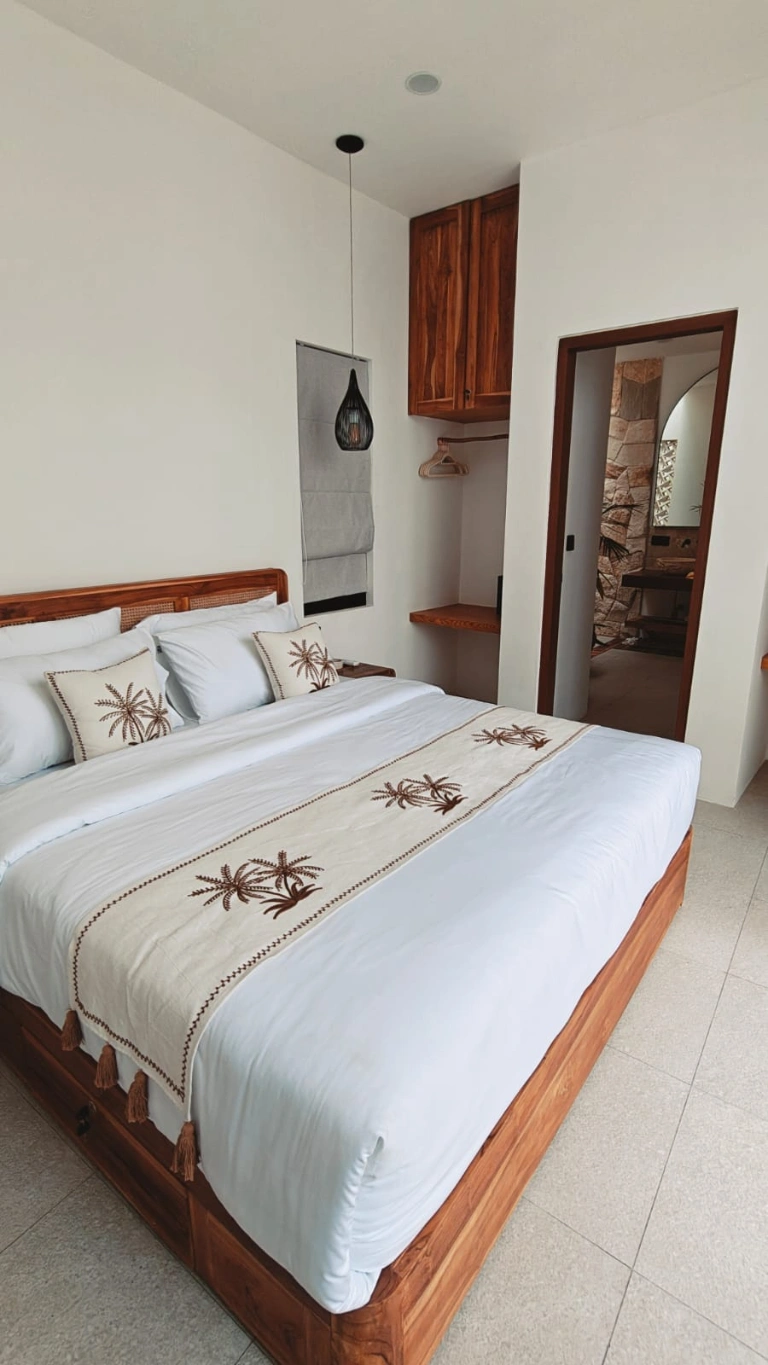Modern 2BR Villa Saltymoon – 5 Minutes to Balangan Beach, 2-bed villa for rent in Uluwatu – photo 2 of 15