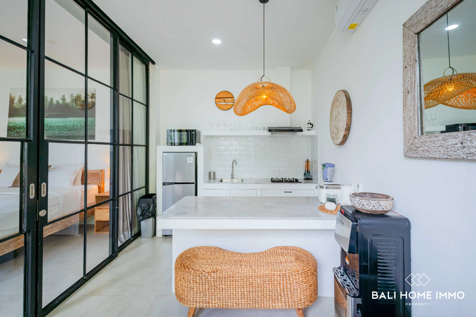 Stylish 1 Bedroom Turn Key Villa for Rent & Sale near Bingin Beach, 1-bed villa for rent in Uluwatu – photo 5 of 12