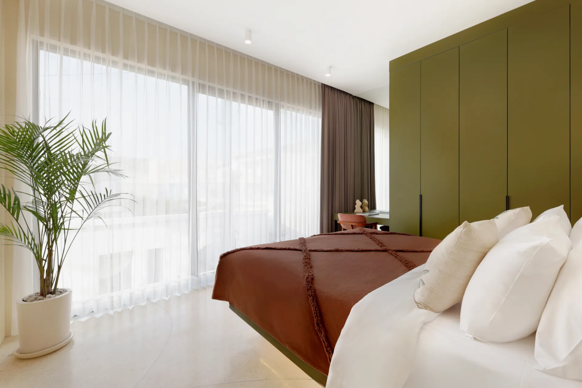 Minimalist Modern Oasis III Townhouses Berawa 2-bedrooms! 2mins to Berawa Beach, 2-bed villa for rent in Canggu – photo 12 of 15
