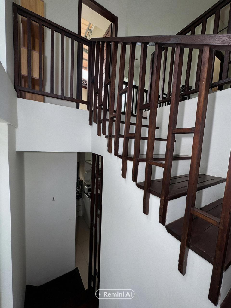 3BR Rooftop Jacuzzi BoltokVilla Near Melasti Beach, 3-bed villa for rent in Kuta – photo 13 of 15
