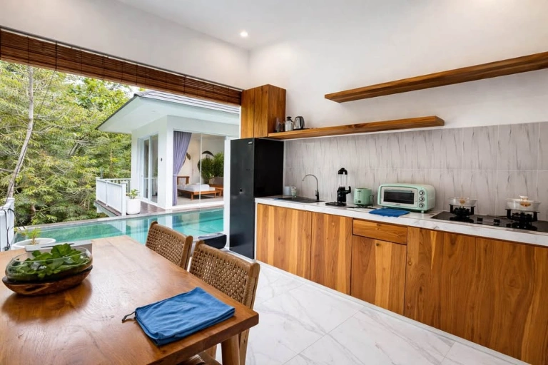 2BR Villa for Retn at Ubud, Bali, 2-bed villa for rent in Ubud – photo 8 of 10