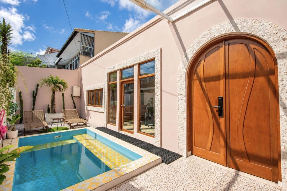 Elegant 3BR Villa with Private Office – Refined Living for Modern Professional, 3-bed villa for rent in Canggu – photo 11 of 15