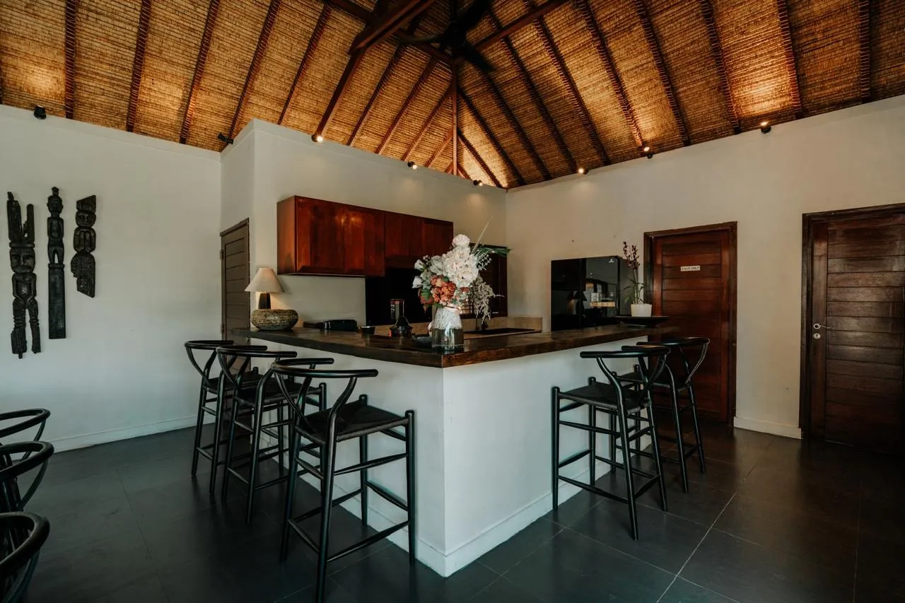 Villa For Rent 4 In Jl Nakula,Buduk Mengwi Bali, 4-bed villa for rent in Tabanan – photo 13 of 15