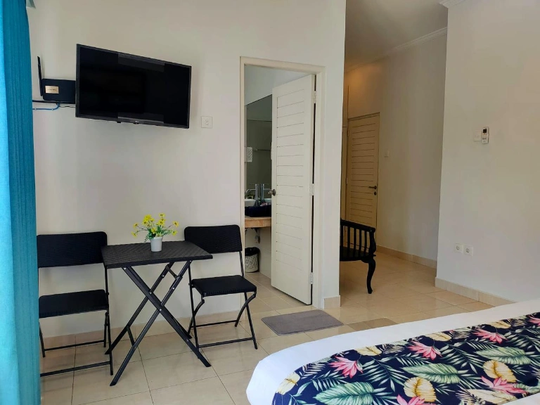 An - for Rent Kontemporer Style Villa in Taman Griya Jimbaran, 3-bed villa for rent in Uluwatu – photo 14 of 15